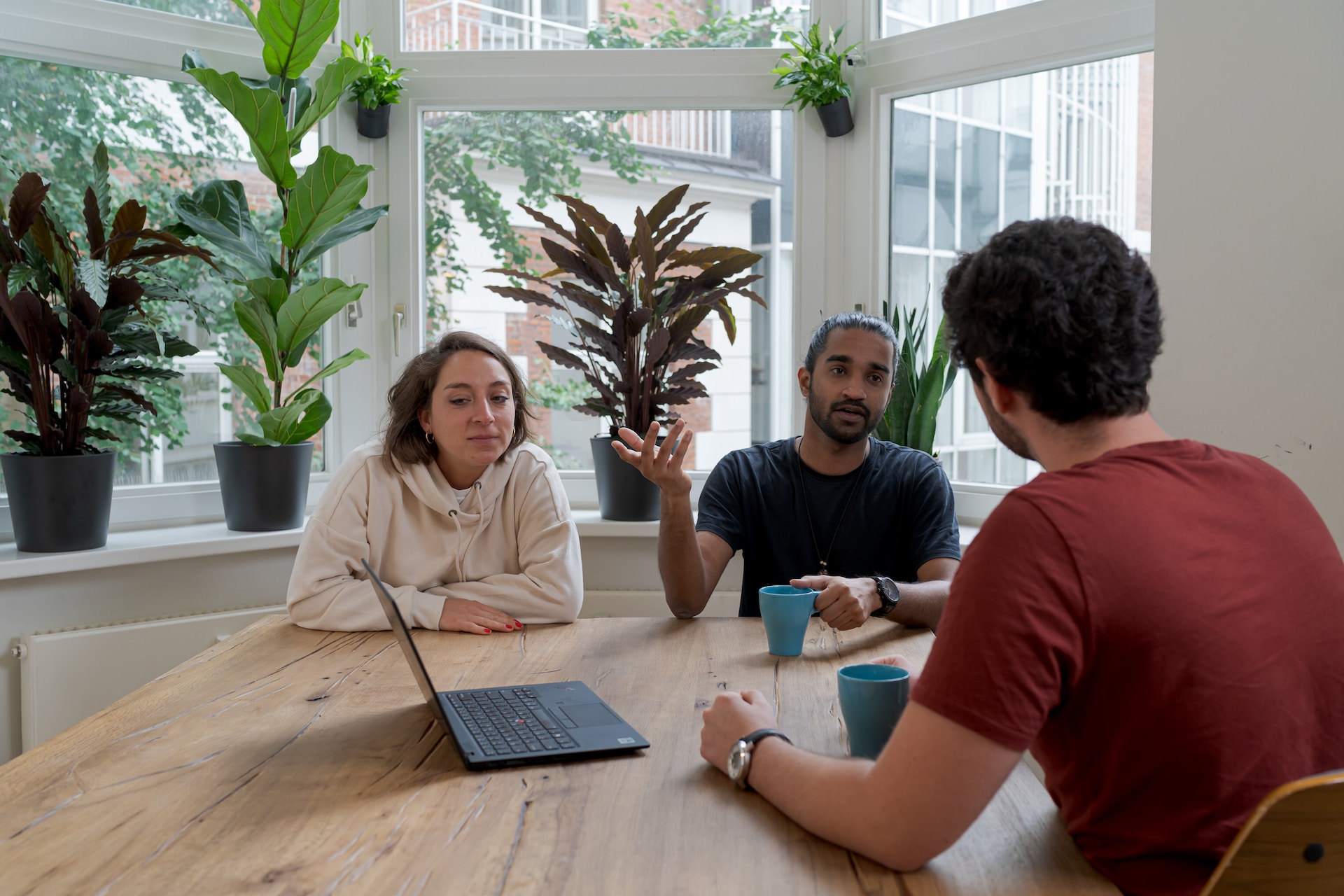 5 Reasons Why Hiring Property Management Services is Worth It