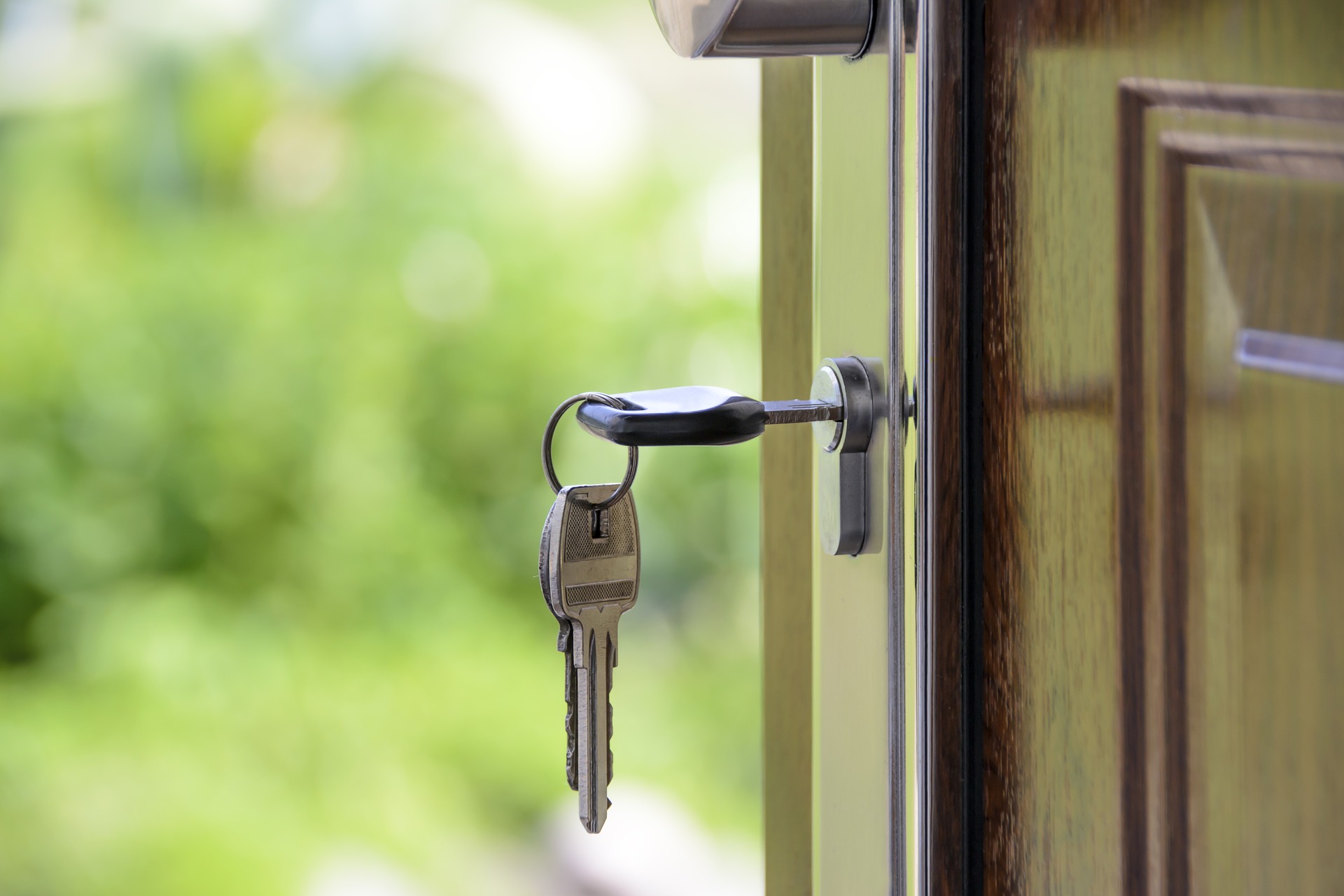 How Being a Self-Managing Landlord Can Take up Your Time