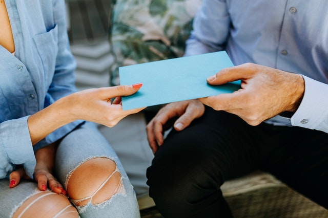 4 Ways to Spot Fake Landlord References